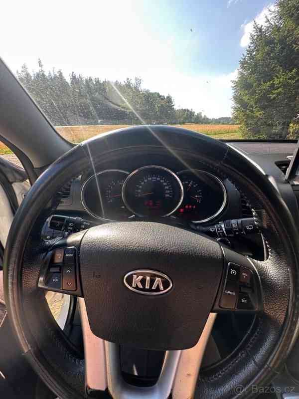 Kia Sorento 2,2   CRDI 4WD 145kW, 4x4 Automat - foto 14