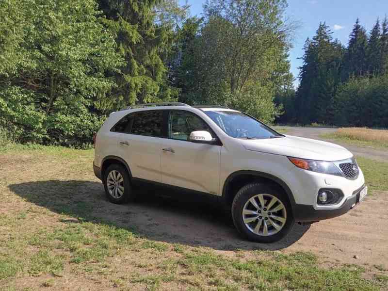 Kia Sorento 2,2   CRDI 4WD 145kW, 4x4 Automat - foto 2