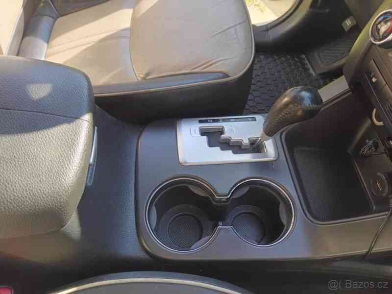 Kia Sorento 2,2   CRDI 4WD 145kW, 4x4 Automat - foto 10