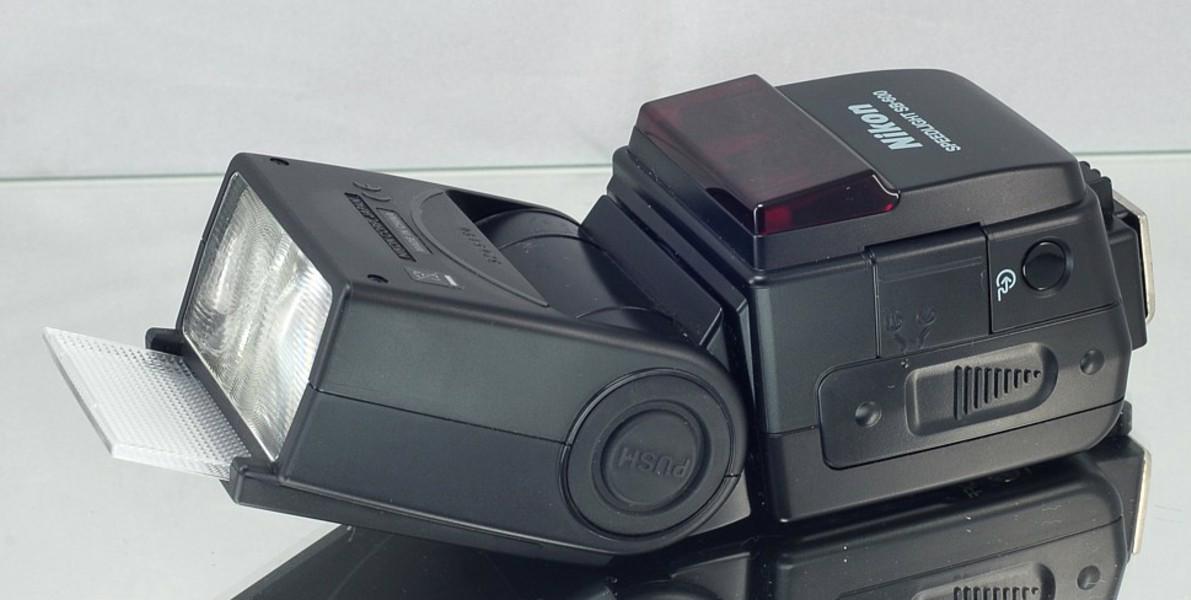 Nikon SPEEDLIGHT SB 600 **i-TTL*Směrné číslo: 30 - foto 5