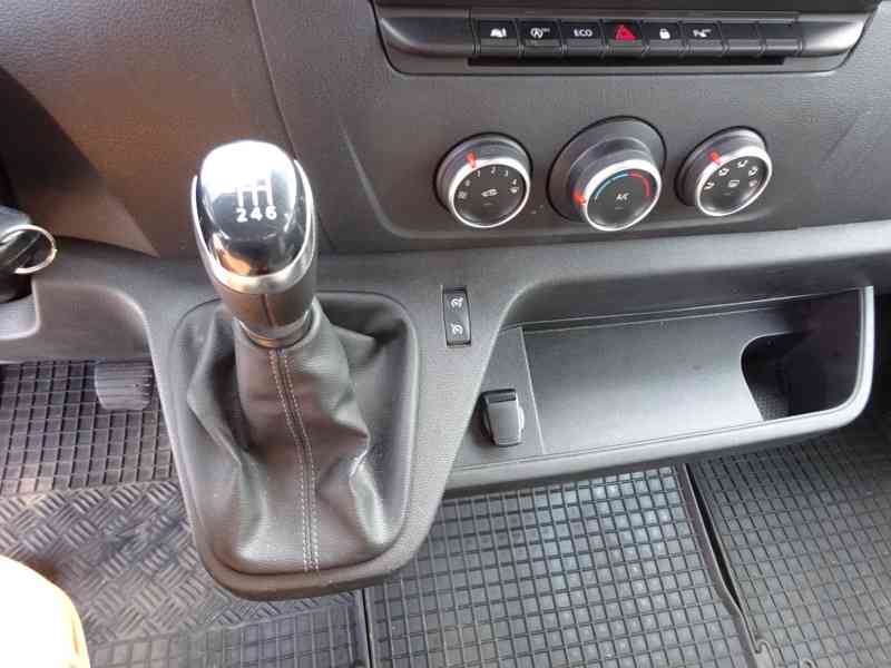 Renault Master 2.3 Chlaďák r.v.2020 1.Majitel (DPH) - foto 9