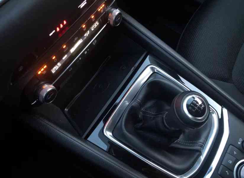 Mazda CX-5 2,0i SKYACTIV-G 165 Advantage benzín 121kw - foto 14