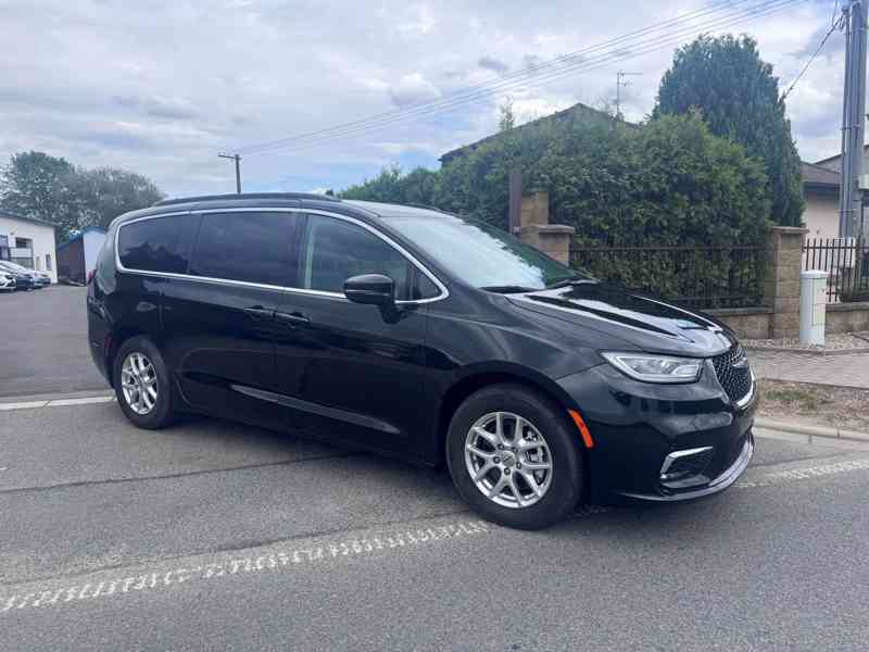 Chrysler Pacifica 3,6 L RU RADAR ADAPTTEMP 2022 - foto 1