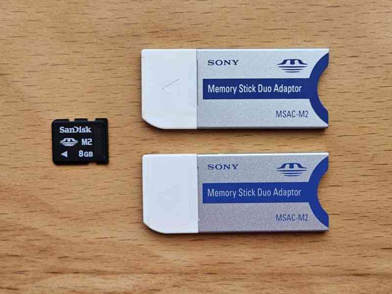 Příslušenství k mobilním telefonům Sony Ericsson - foto 2