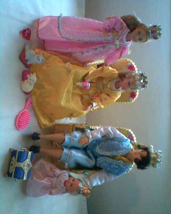 Barbie královská rodina SLEVA