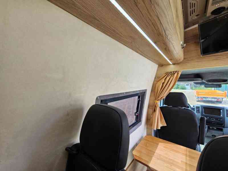 Karavan/vestavba - Volkswagen Crafter LH5C1350, r.v. 2010 - foto 39