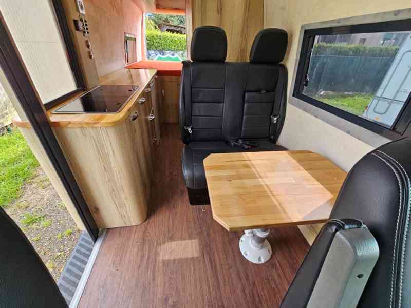 Karavan/vestavba - Volkswagen Crafter LH5C1350, r.v. 2010 - foto 34