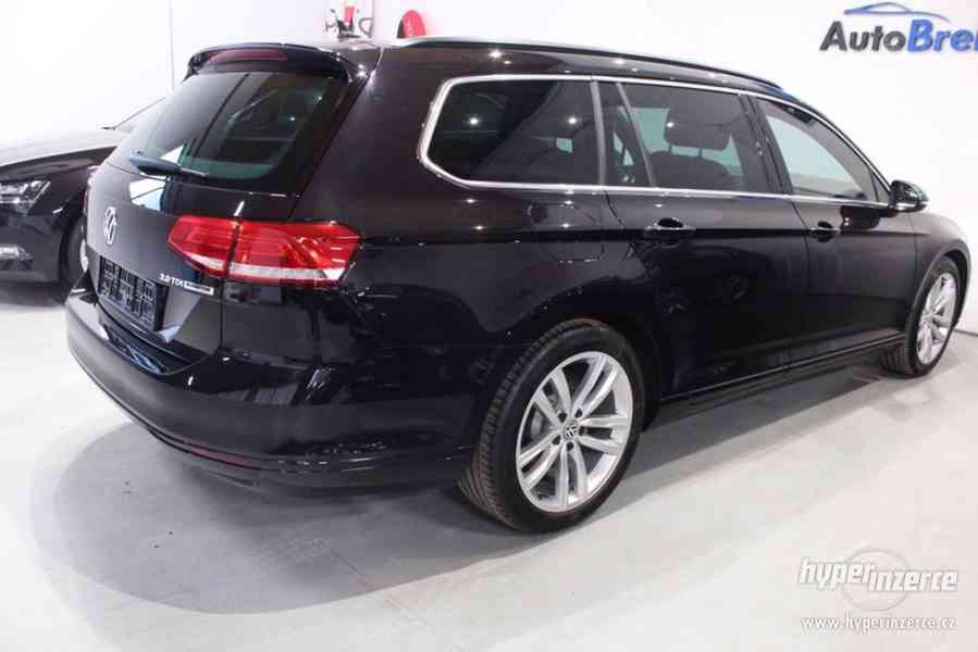 VW Passat  B8 2.0 TDI DSG R-LINE - foto 13