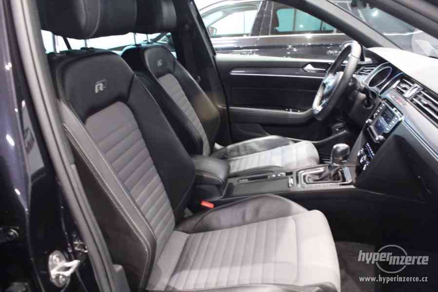 VW Passat  B8 2.0 TDI DSG R-LINE - foto 18