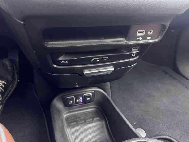 Chrysler Pacifica 3,6 Limited Radar Navi LPG 2017 - foto 19