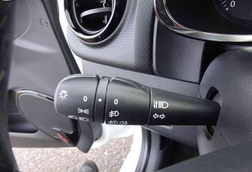 Renault Clio 1.2i Combi r.v.2014 (54 kw) klima stk:11/2027 - foto 11