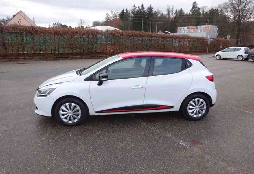 Renault Clio 1.2i Combi r.v.2014 (54 kw) klima stk:11/2027 - foto 2
