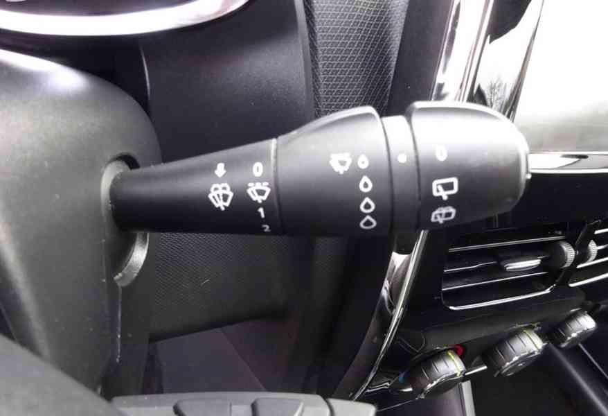 Renault Clio 1.2i Combi r.v.2014 (54 kw) klima stk:11/2027 - foto 12