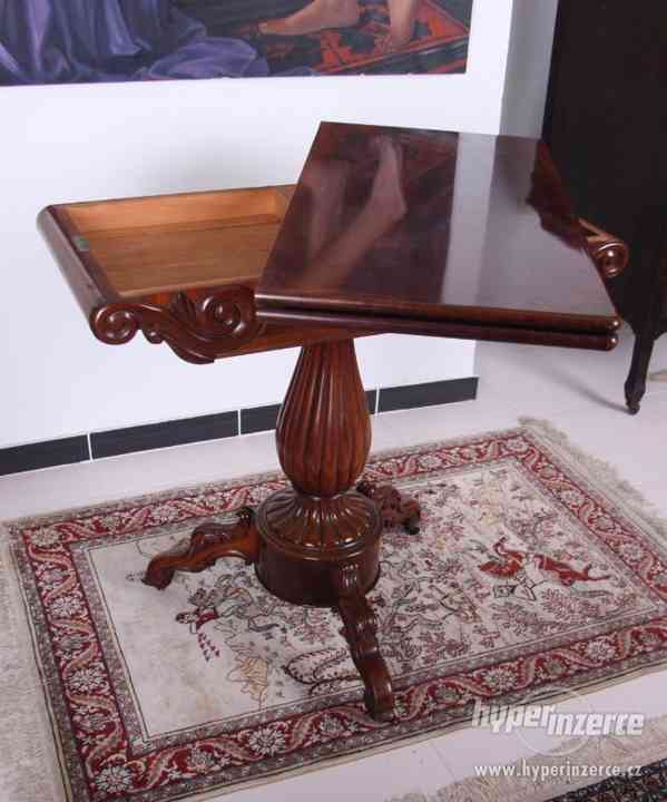 Starožitný hrací stolek - rozkládací - foto 4