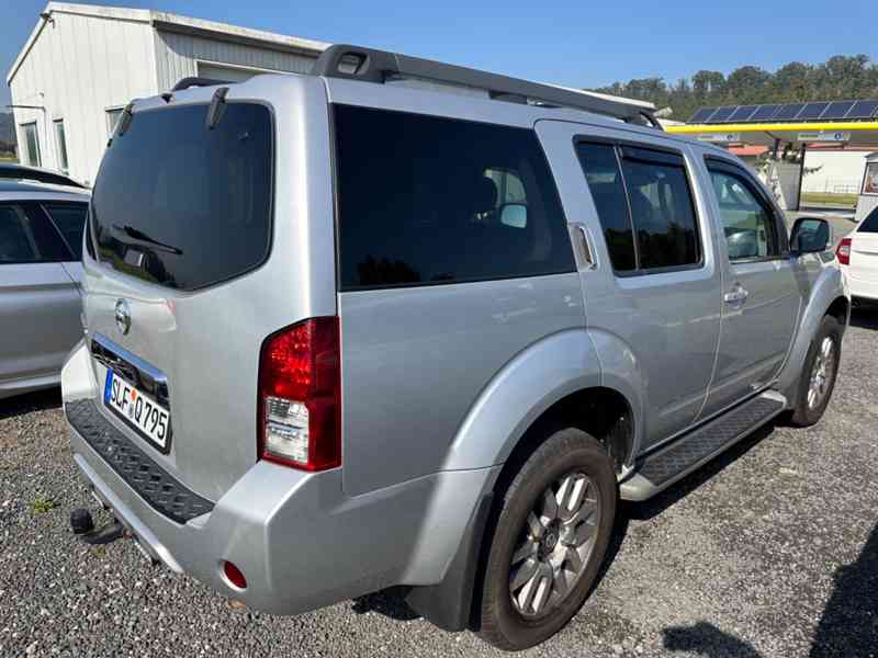 Nissan Pathfinder 2.5 dCi LE Executive-Paket 140kw - foto 8