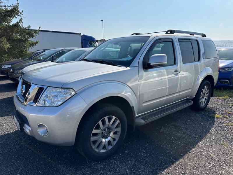 Nissan Pathfinder 2.5 dCi LE Executive-Paket 140kw - foto 3