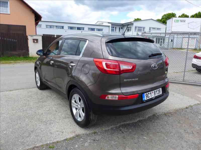 Kia Sportage 1,6 GDI TOP VÝBAVA - foto 4