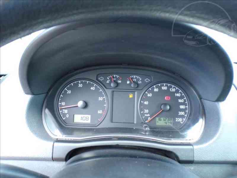 Volkswagen Polo 1,2 12V - foto 5