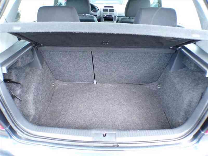 Volkswagen Polo 1,2 12V - foto 8