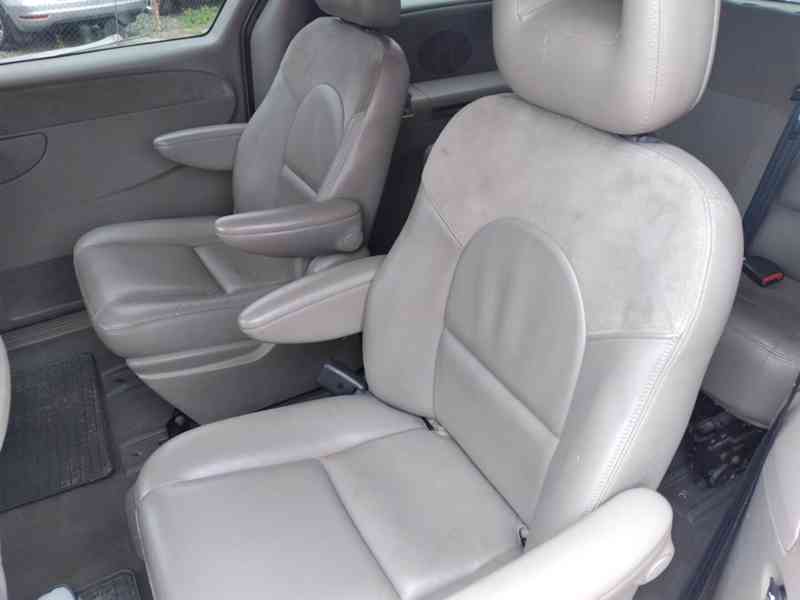 CHRYSLER GRAND VOYAGER 2.8 CRD LIMITED AT,AC,ČR,7 MÍST - foto 11