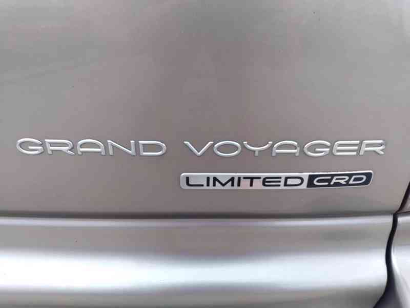 CHRYSLER GRAND VOYAGER 2.8 CRD LIMITED AT,AC,ČR,7 MÍST - foto 35