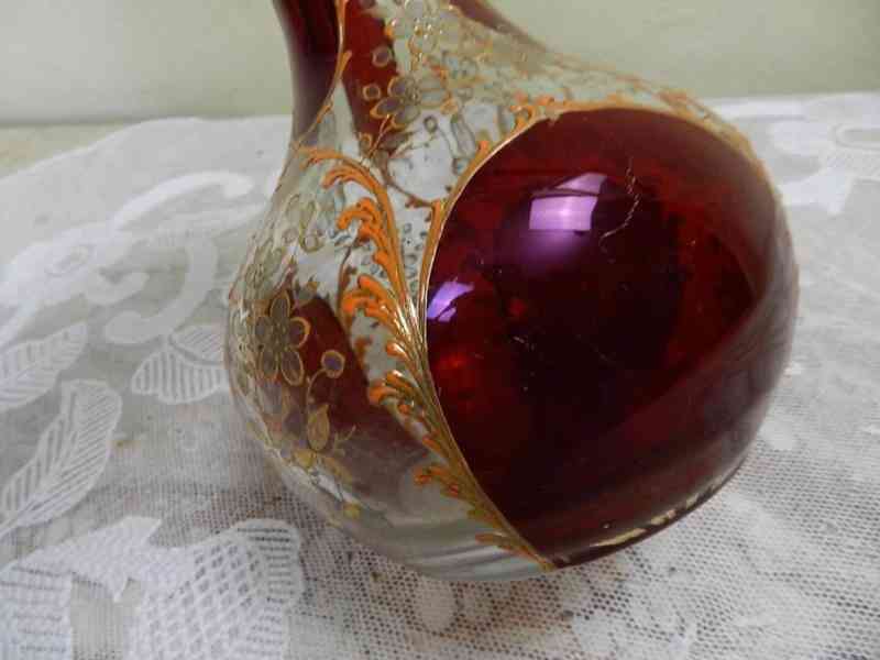 Krásná velmi stará rubínová Váza  - foto 5
