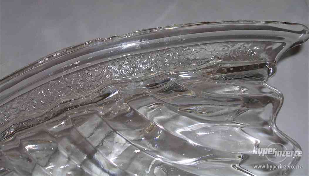 stará skleněná váza - foto 9