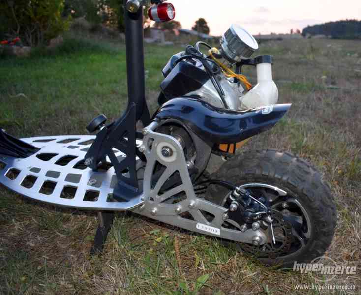 Benzínová koloběžka Nitro scooters XG10 ALLROAD - foto 6