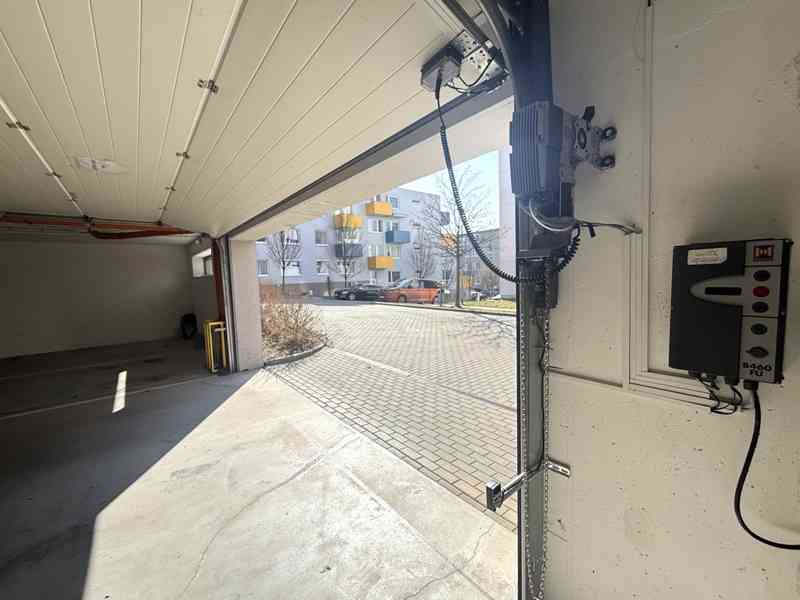 PRONÁJEM GARÁŽOVÉHO STÁNÍ ULICE ŘÍČANSKÁ, BRNO–BYSTRC  - foto 15