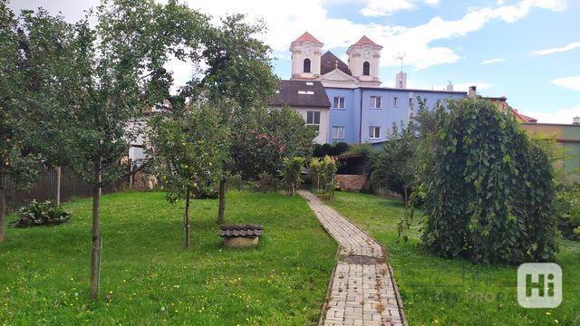 Prodej rodinného domu se zahradou ve Veselí nad Moravou - foto 5