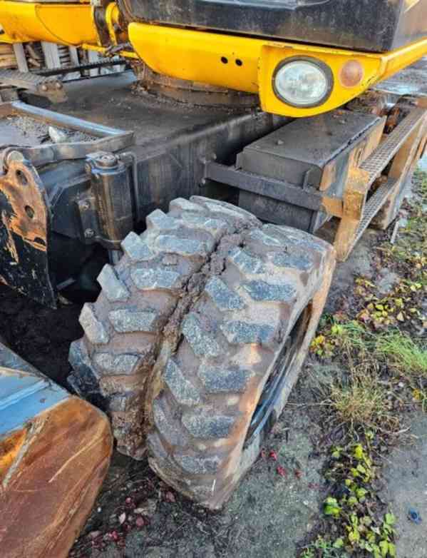 16t bagr JCB +KLADIVO TRN svahovka - foto 9