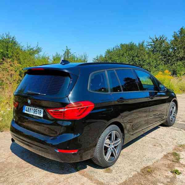 BMW Řada 2 218i Gran Tourer Sport L - foto 16