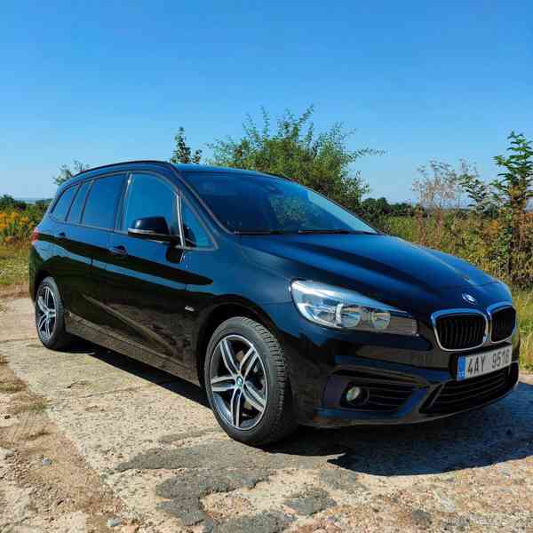 BMW Řada 2 218i Gran Tourer Sport L - foto 2