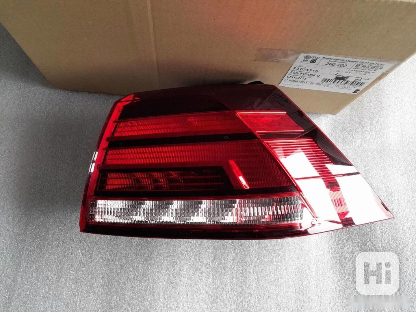 Zadní skupinová svítilna pravá Volkswagen Golf 7 - foto 1