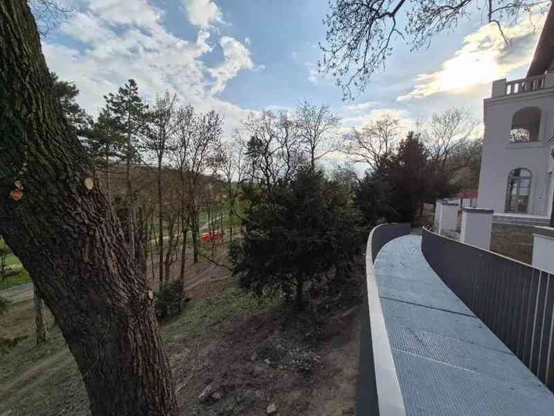 Pronájem bytu 1+kk 27 m² - foto 8