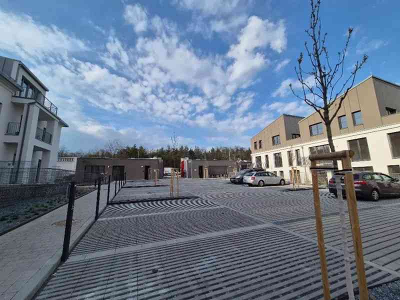 Pronájem bytu 1+kk 27 m² - foto 7