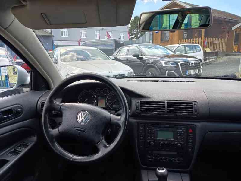 VOLKSWAGEN Passat Variant 1,9TDI 4Motion Highline 96KW - foto 14