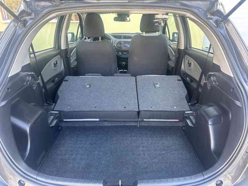 Toyota Yaris 1.5i Hybrid/Navi/74kW/Kamera - foto 16
