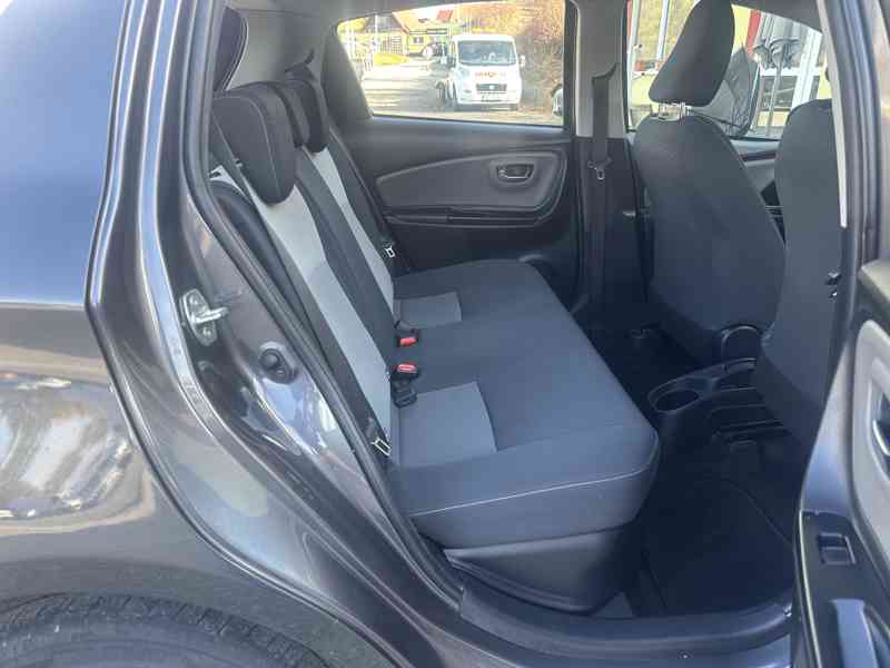 Toyota Yaris 1.5i Hybrid/Navi/74kW/Kamera - foto 17