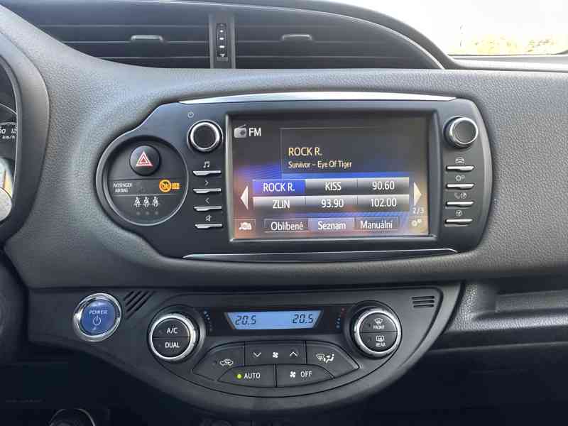 Toyota Yaris 1.5i Hybrid/Navi/74kW/Kamera - foto 22