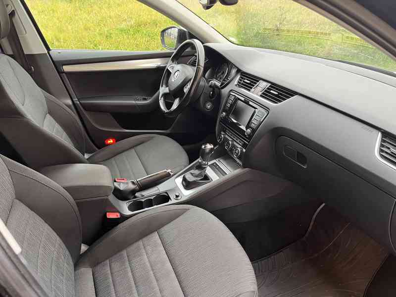 Škoda Octavia III 1.6tdi 2014 - foto 6