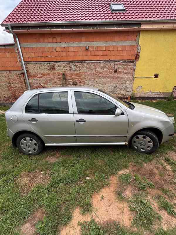 Auto - foto 3