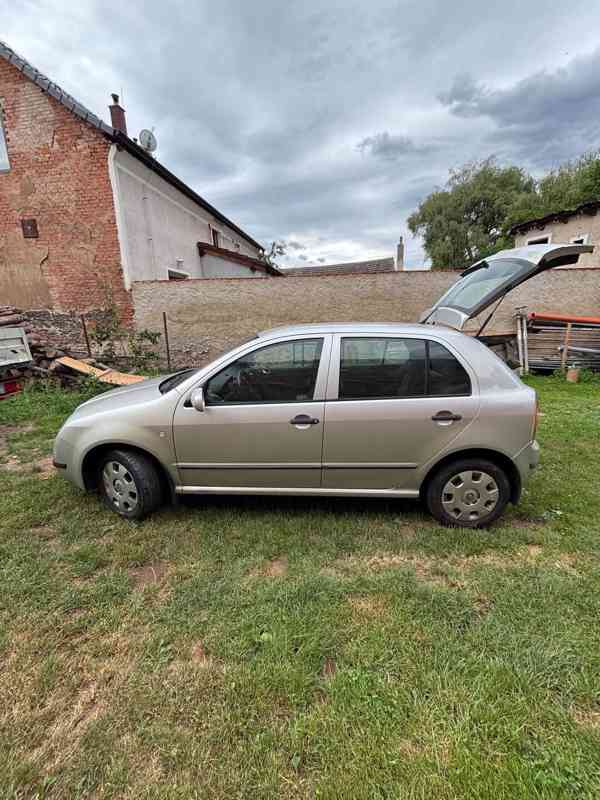 Auto - foto 2