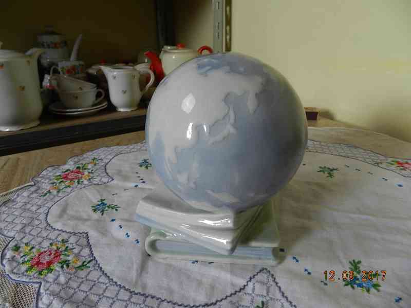 Krásná stará porcelánová Zeměkoule Atlas Globus - foto 7