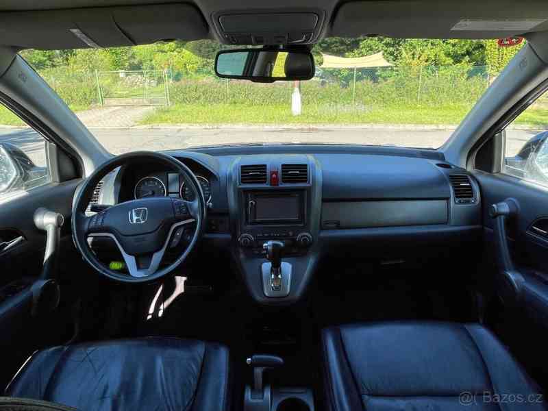 Honda CR-V 2,0   i-VTEC Executive 4×4 - foto 14