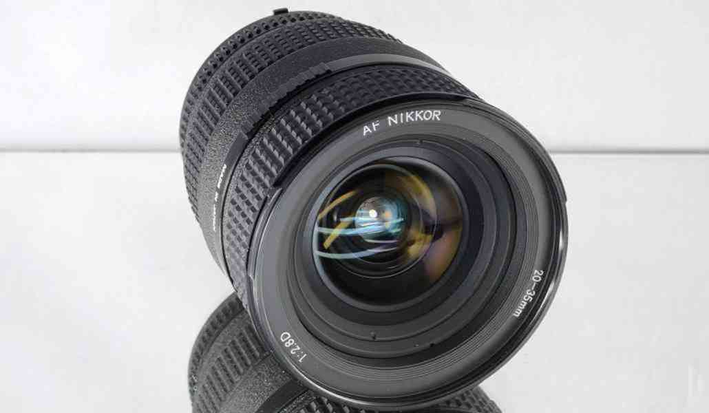 Nikon AF NIKKOR 20-35mm f/2.8 D IF **FX*1:2.8*širokoúhlý - foto 3
