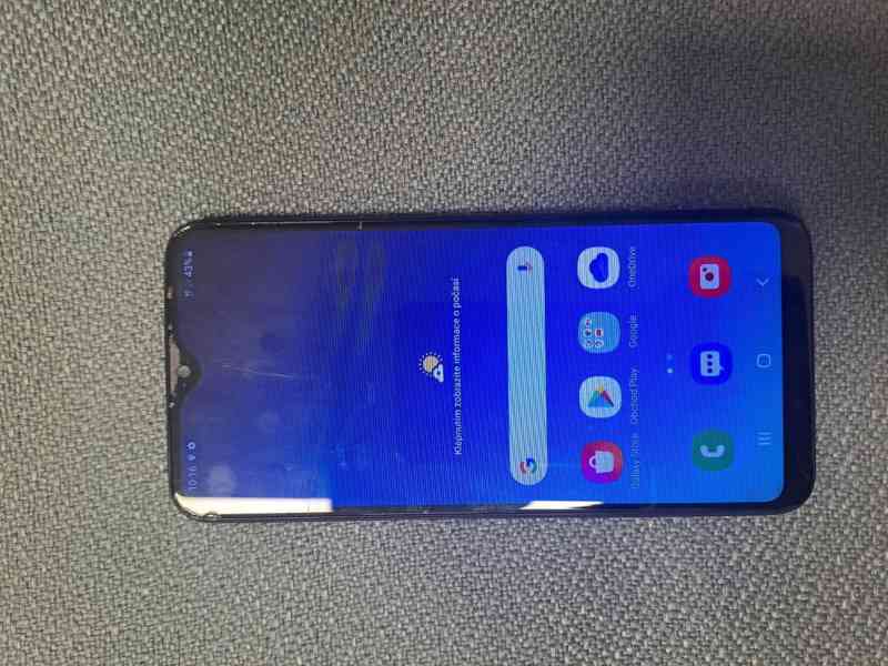 Samsung Galaxy A20e, Dual SIM - foto 4