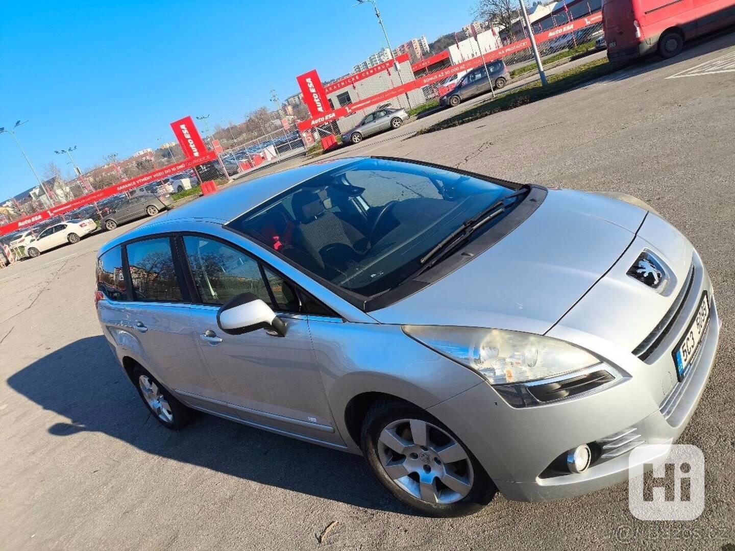 Peugeot 5008 1,6 - foto 1