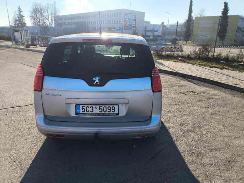 Peugeot 5008 1,6 - foto 2