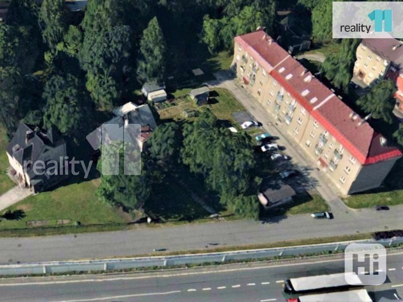 prodej vily 296 m2 se třemi byty ve Frýdku Místku - foto 5